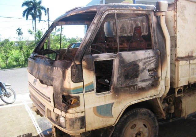 Camion del ayuntamiento de Veragua quemado